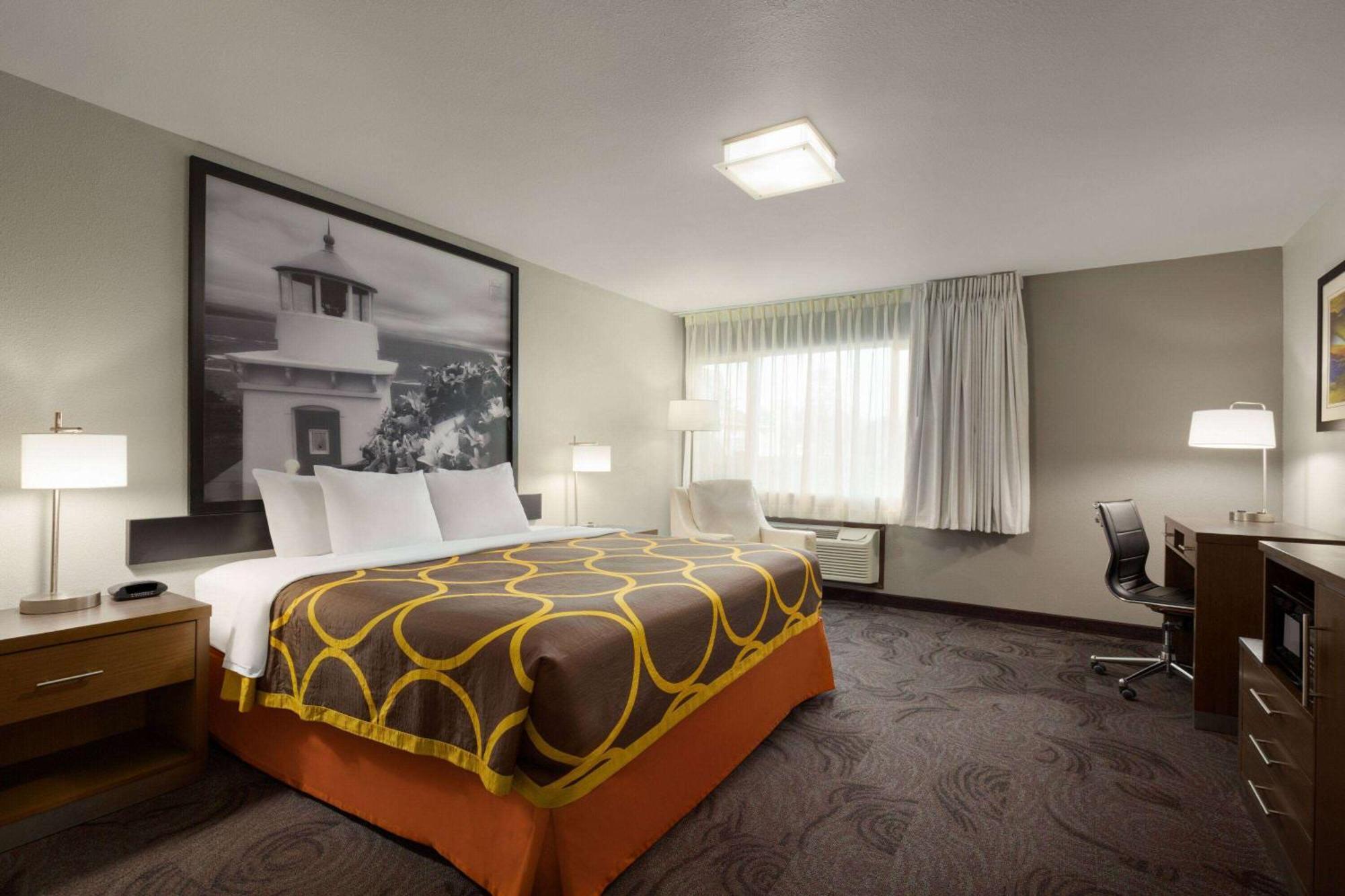 Hotel Super 8 By Wyndham Eureka Exteriér fotografie